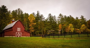 autumn barn