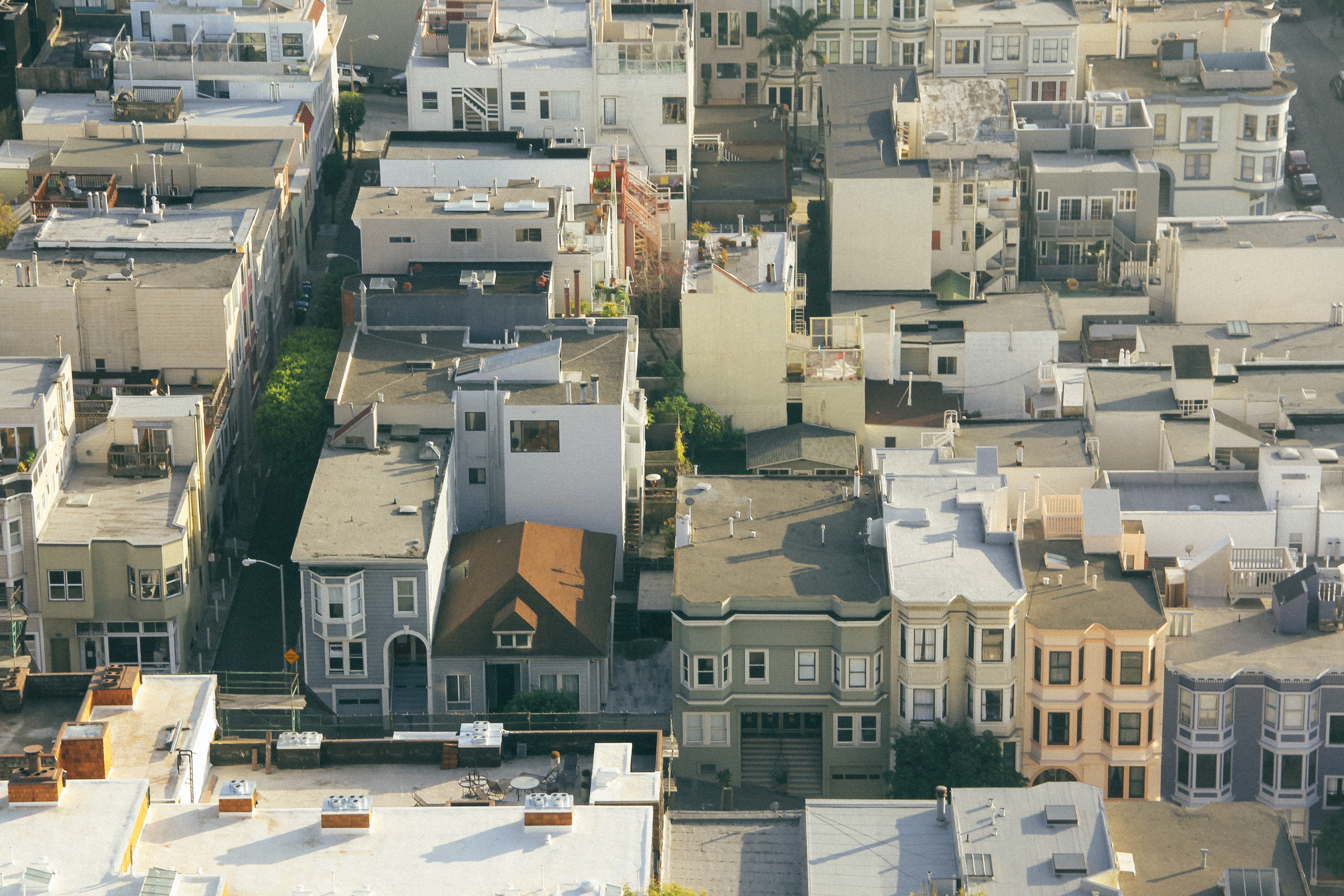 flat roofs in neighborhood